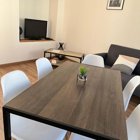 Logements 6 Pers A 15 Minutes D Angers Corné Exteriör bild