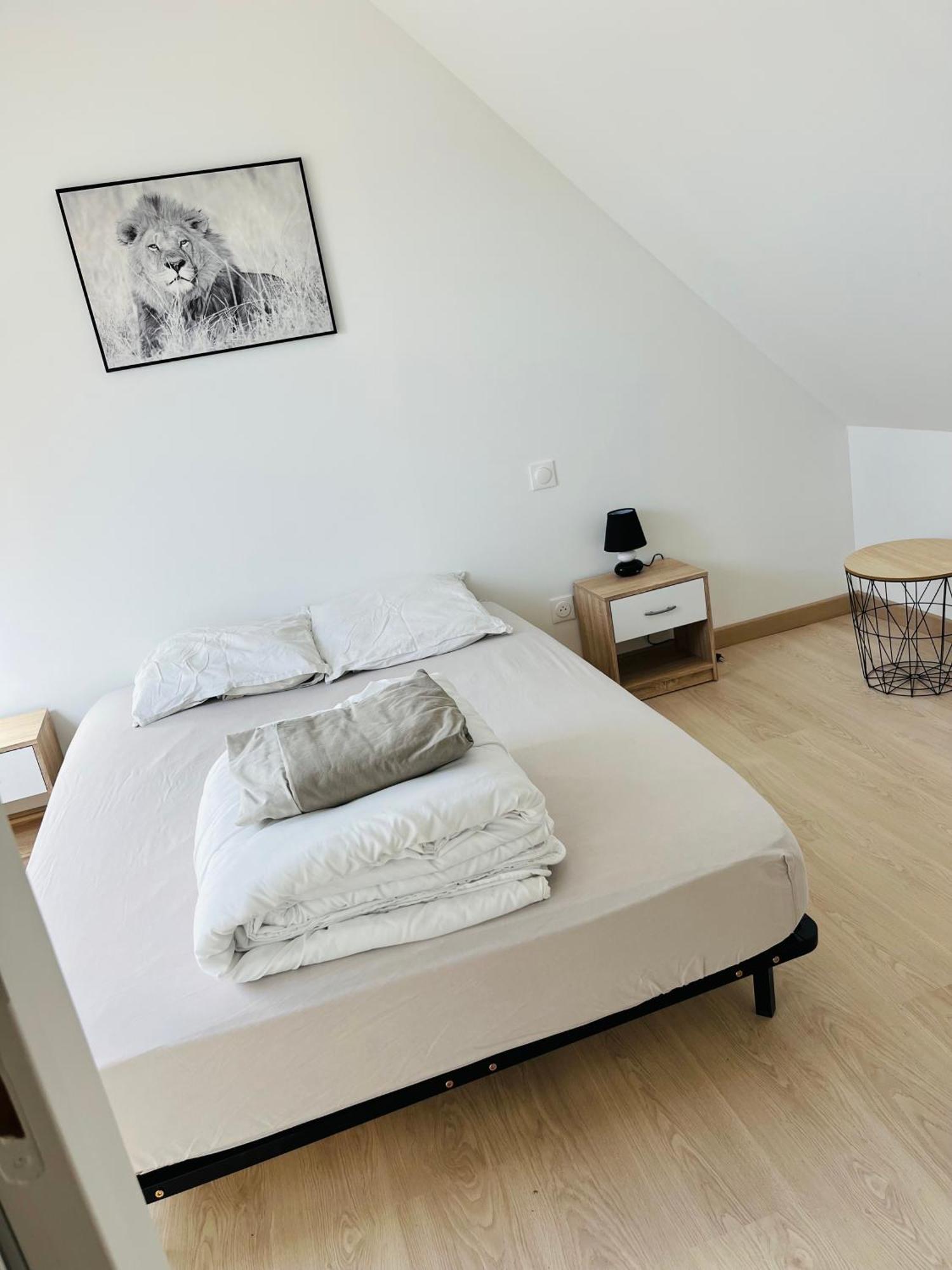 Logements 6 Pers A 15 Minutes D Angers Corné Exteriör bild