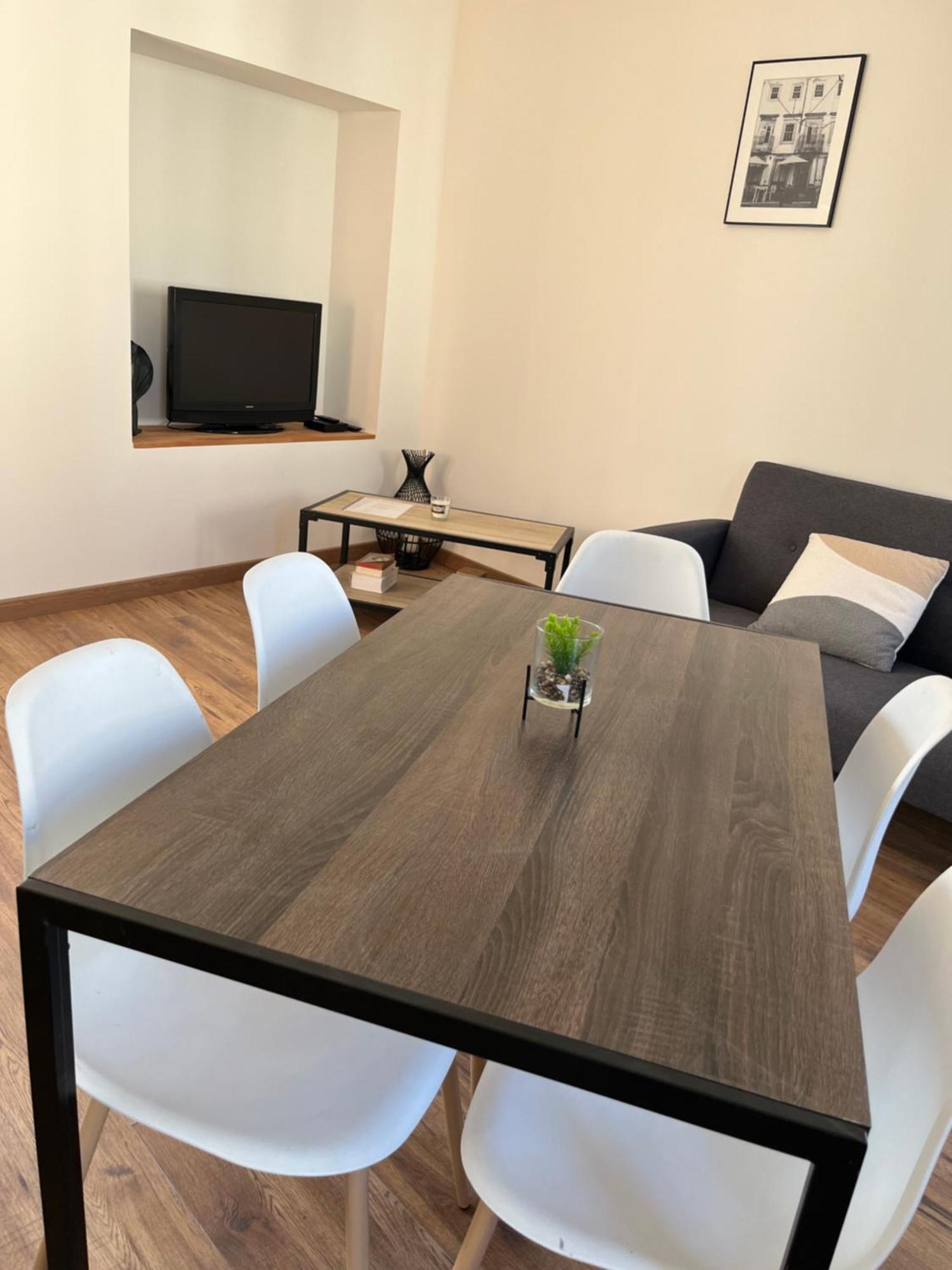 Logements 6 Pers A 15 Minutes D Angers Corné Exteriör bild